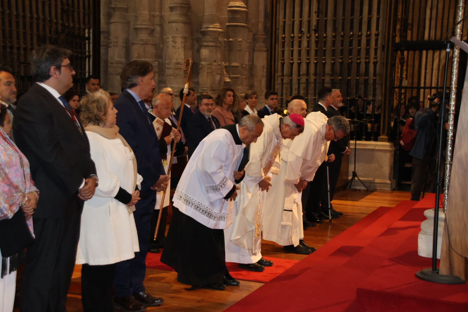 Bendición de María Stma del Dulce Nombre y San Juan Evangelista de la Archicofradía del Rosario