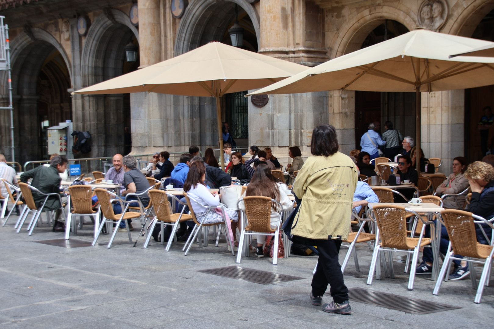 Imagen de archivo de una terraza de la Plaza Mayor. Foto de archivo