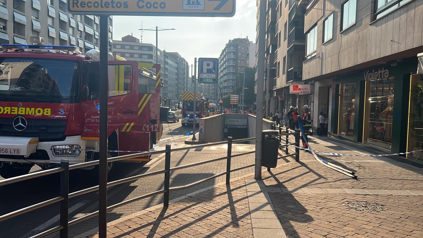 Bomberos en la avenida de Portugal