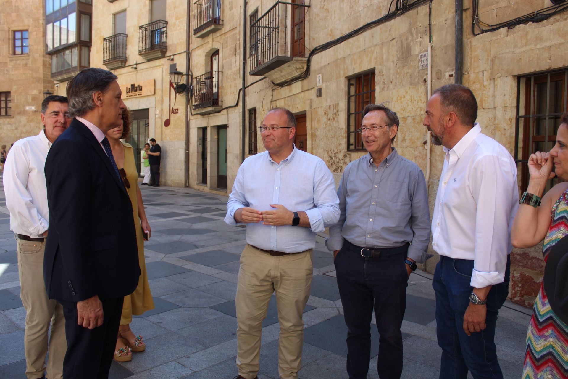 Miguel Tellado visita Salamanca para apoyar la campaña del PP