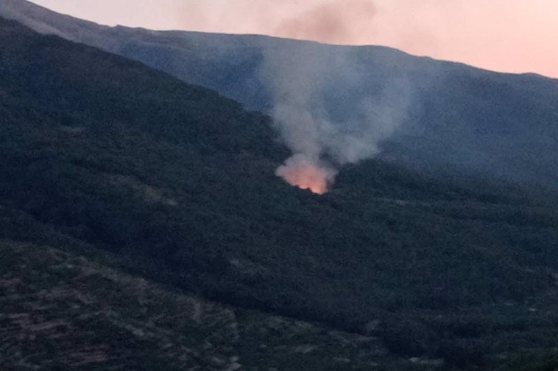 Incendio declarado en Jerte. EP 