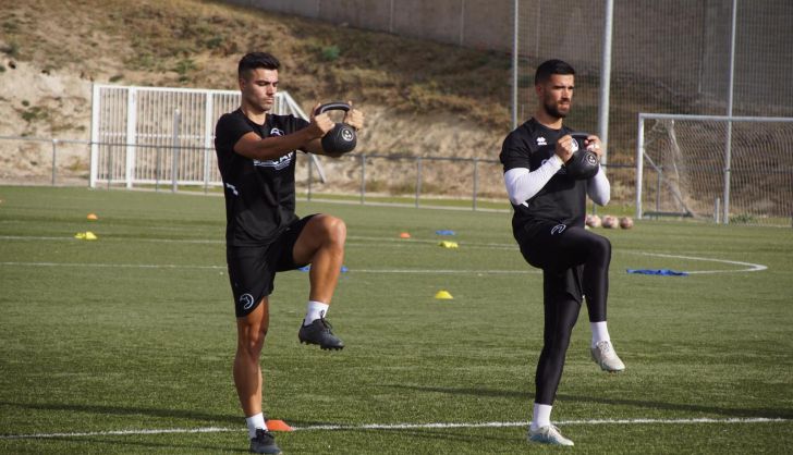 Erik Ruiz y Cacharrón, en un entrenamiento con Unionistas | FOTO JUANES