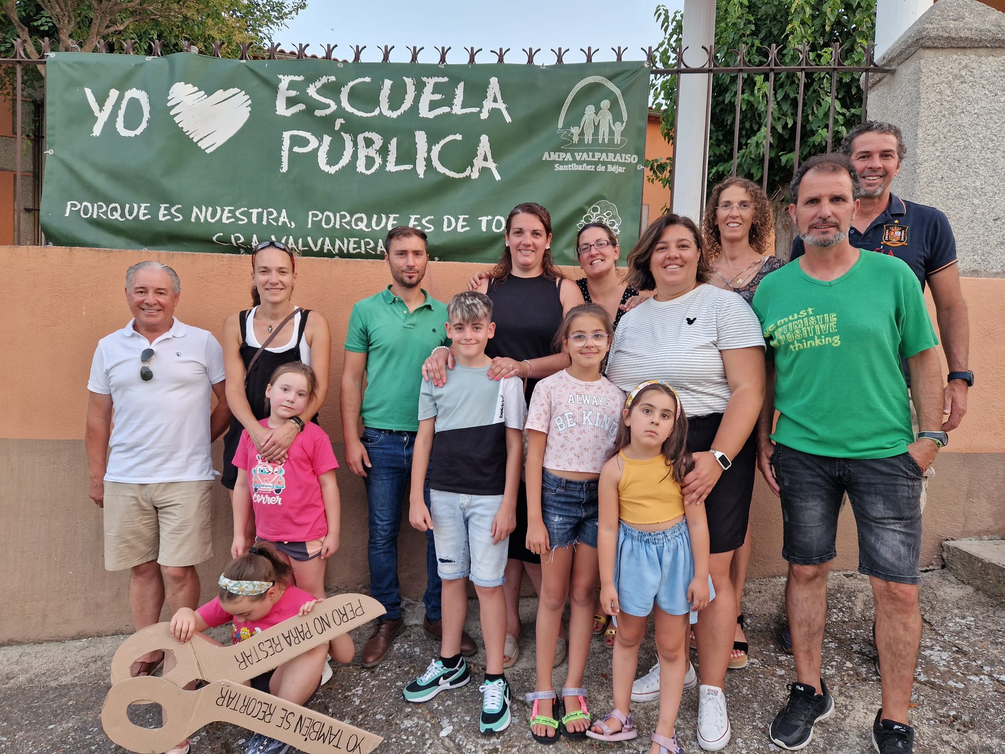 Unión Del Pueblo Leonés Se Reúne Con El Ampa Del Cra Valvanera De Santibáñez De Béjar 9807