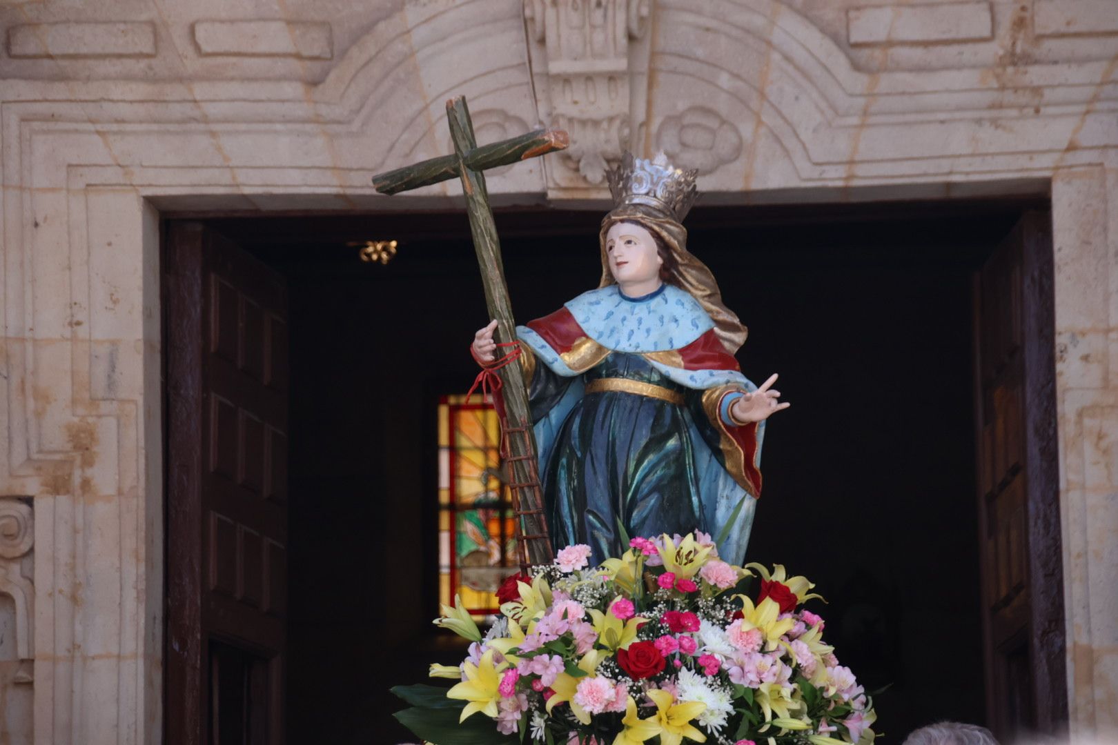 Misa y procesión en honor a Santa Elena en Calzada de Valdunciel