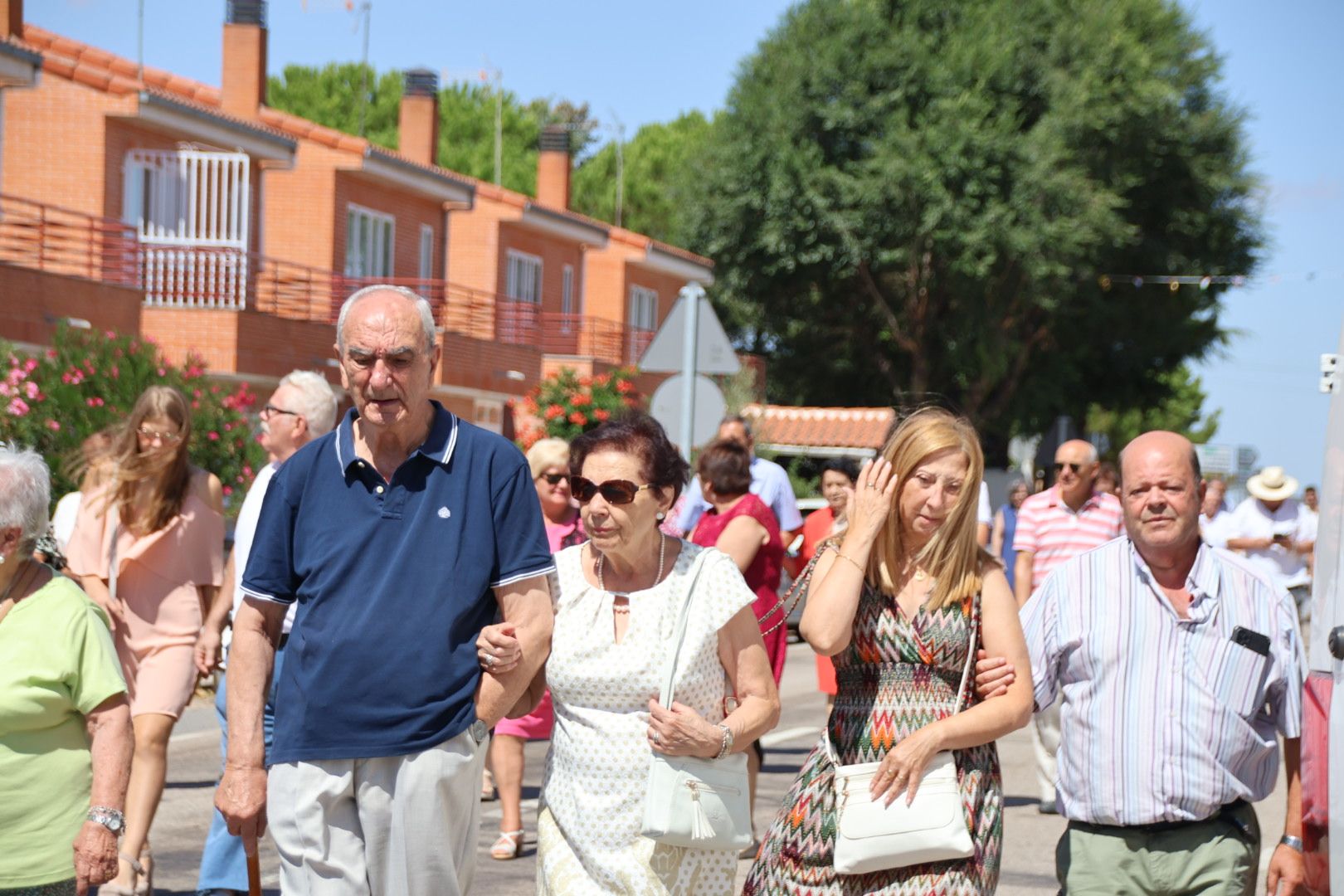 Procesión en honor a San Juan Bautista en La Vellés 