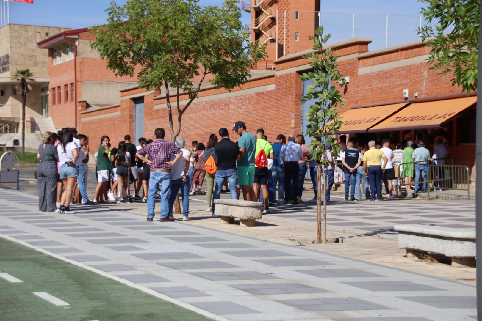 Colas en las taquillas de La Glorieta