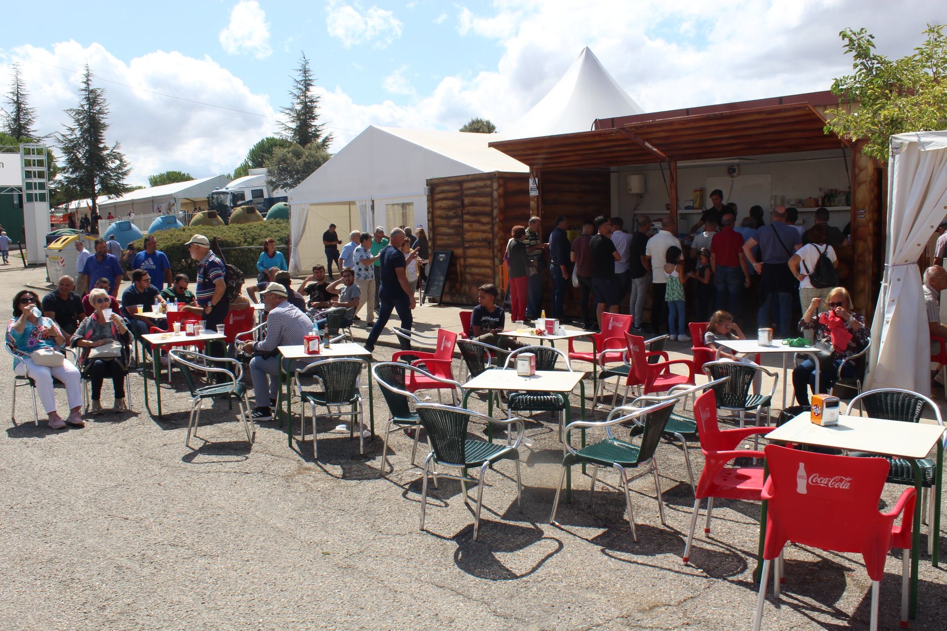 Ambiente en el cuarto día de Salamaq