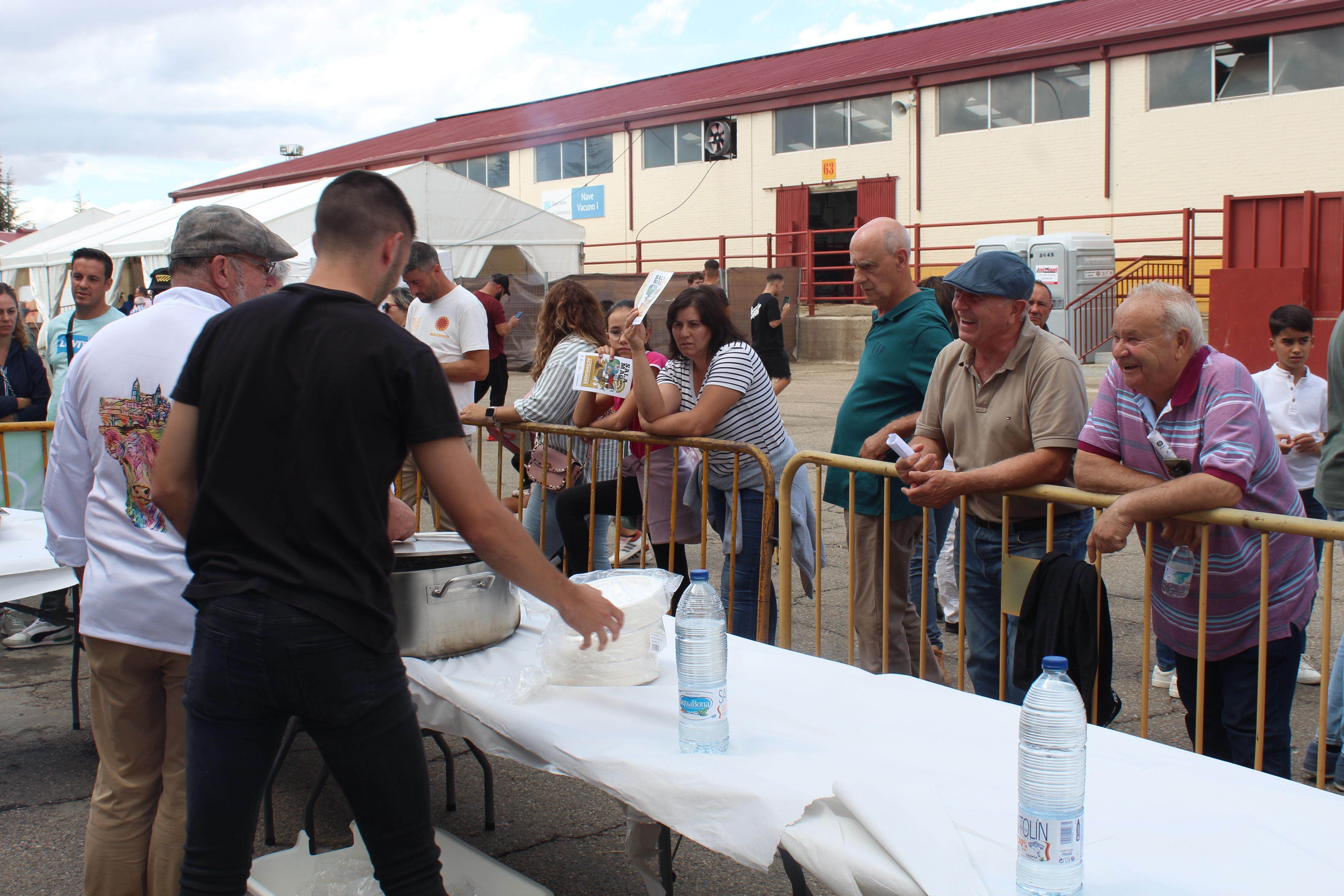 Degustación charolés a favor AECC