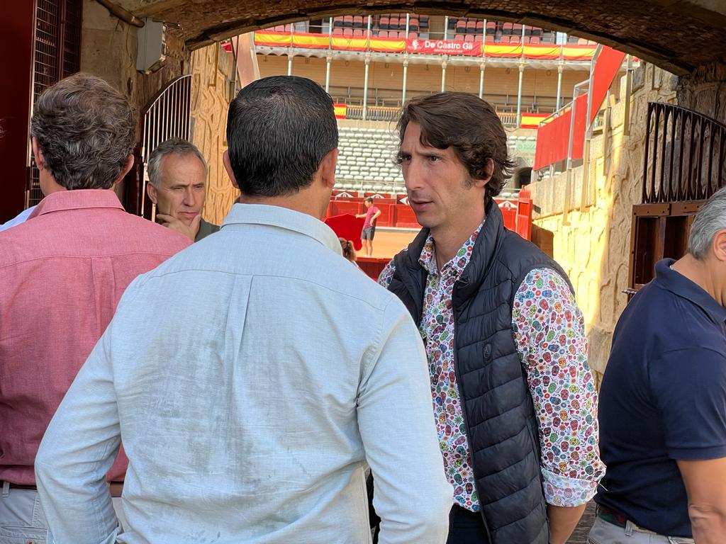 Ambiente durante el sorteo de los toros de El Vellosino, domingo, 10 de septiembre de 2023. Fotos S24H