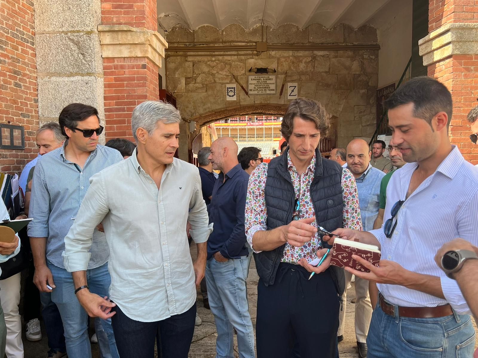 Ambiente durante el sorteo de los toros de El Vellosino, domingo, 10 de septiembre de 2023. Fotos S24H