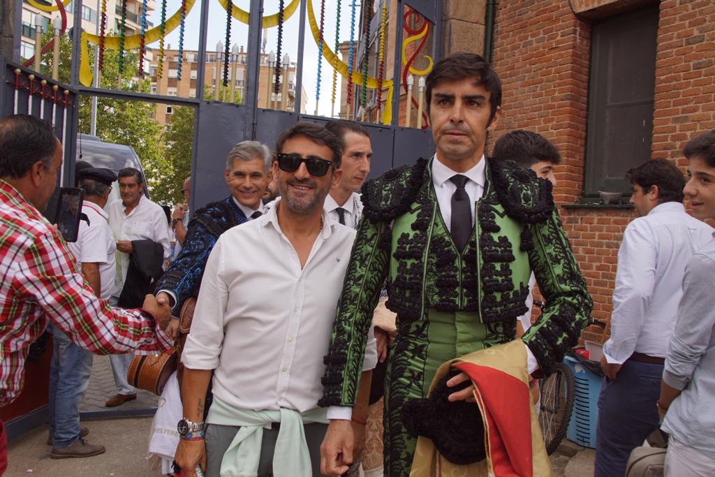 El ambiente en el patio de cuadrilla de La Glorieta este domingo, 10 de septiembre