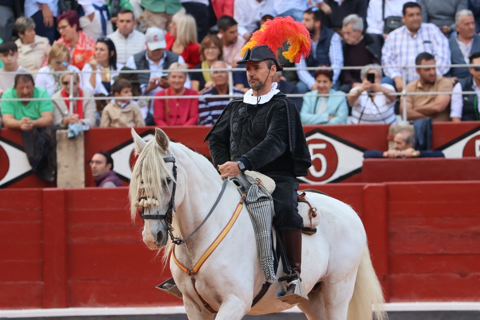 GALERÍA | Corrida de ‘El Puerto de San Lorenzo’ y ‘La Ventana del Puerto’: momentos más destacados del quinto festejo de abono de la Feria Taurina Virgen de la Vega 2023. Fotos Andrea M.