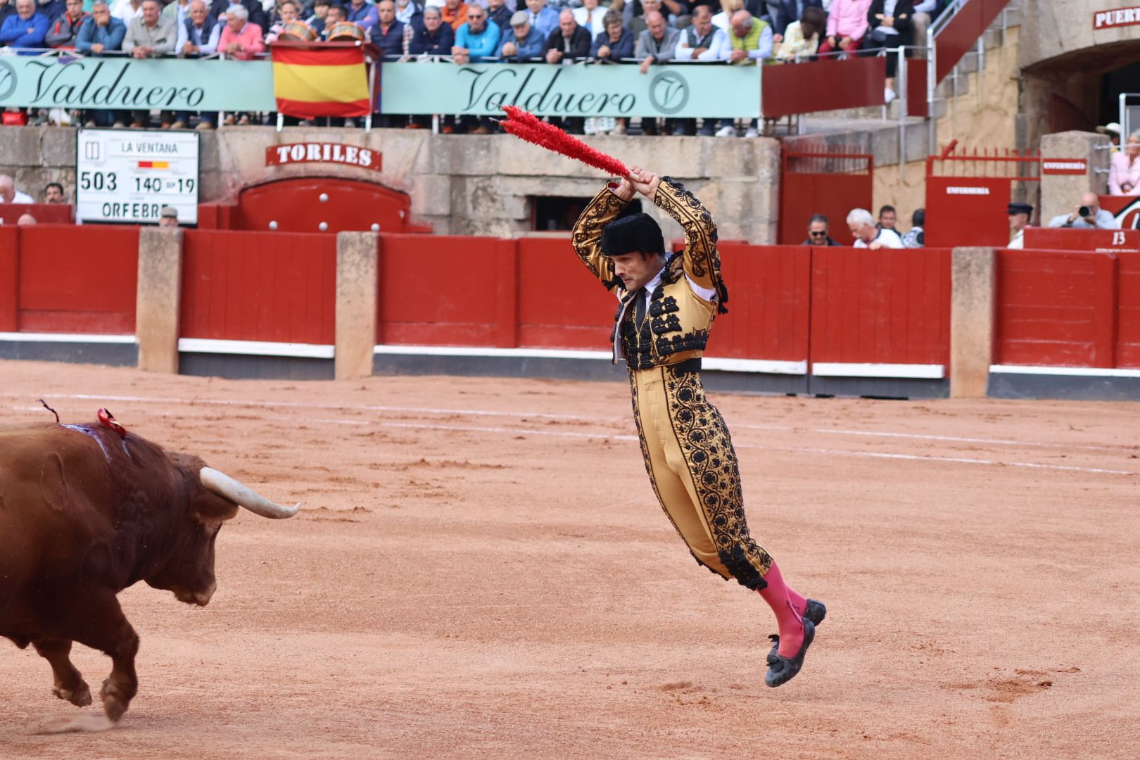 GALERÍA | Corrida de ‘El Puerto de San Lorenzo’ y ‘La Ventana del Puerto’: momentos más destacados del quinto festejo de abono de la Feria Taurina Virgen de la Vega 2023. Fotos Andrea M.