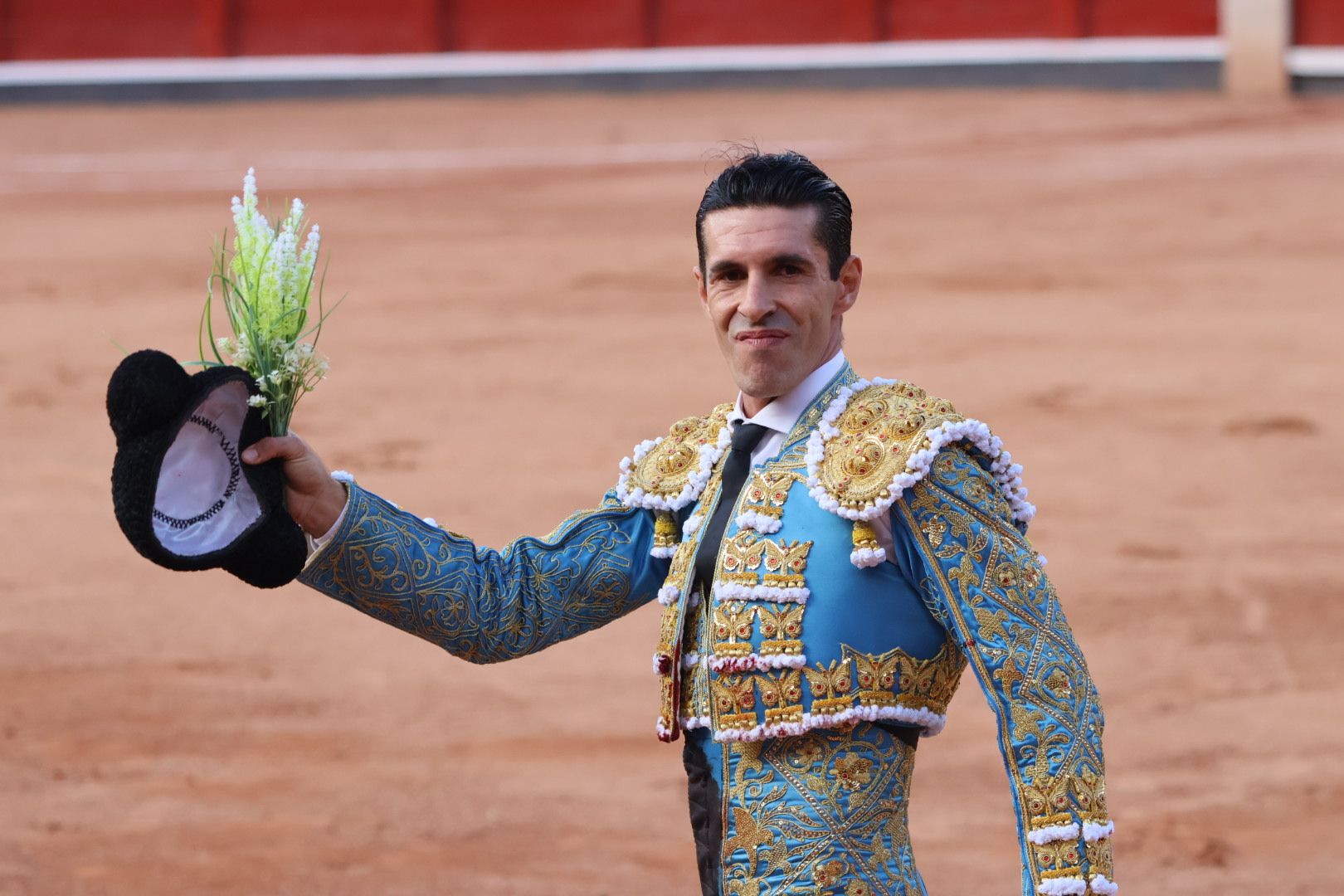 GALERÍA | Corrida de ‘El Puerto de San Lorenzo’ y ‘La Ventana del Puerto’: momentos más destacados del quinto festejo de abono de la Feria Taurina Virgen de la Vega 2023. Fotos Andrea M.