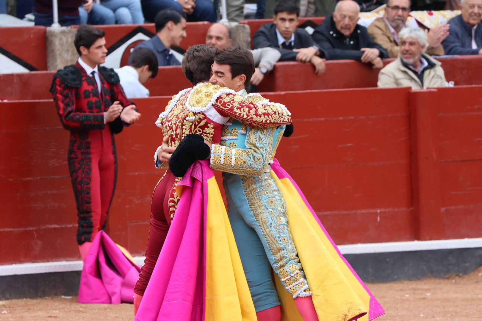 GALERÍA | Corrida concurso de despedida de López Chaves y El Juli: momentos más destacados del último festejo de abono de la Feria Taurina Virgen de la Vega 2023. Fotos Andrea M.