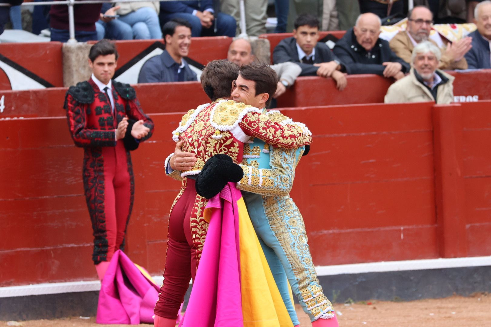 GALERÍA | Corrida concurso de despedida de López Chaves y El Juli: momentos más destacados del último festejo de abono de la Feria Taurina Virgen de la Vega 2023. Fotos Andrea M.