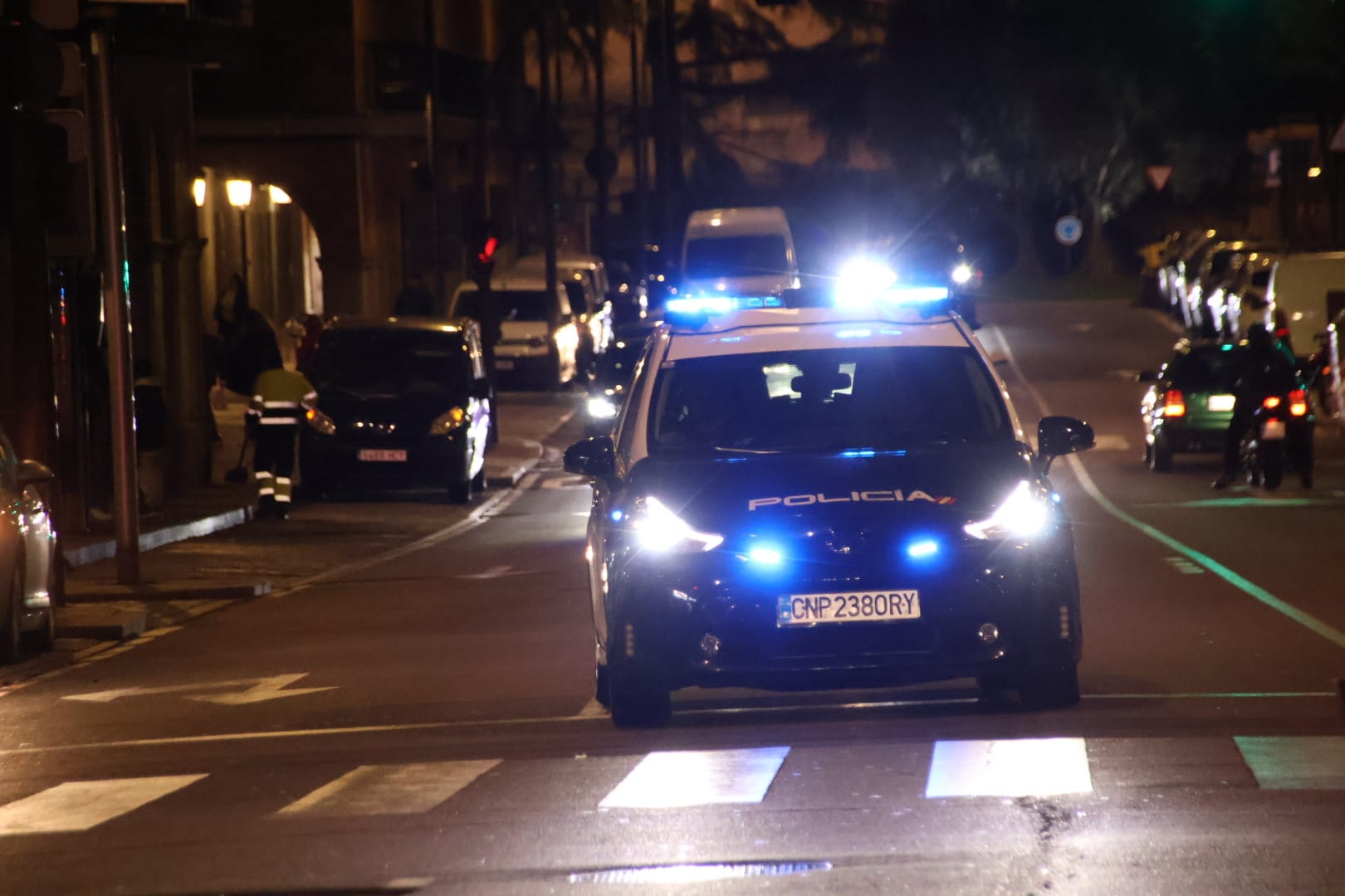 Policía Nacional en la Gran Vía. Foto de archivo Salamanca24horas.com