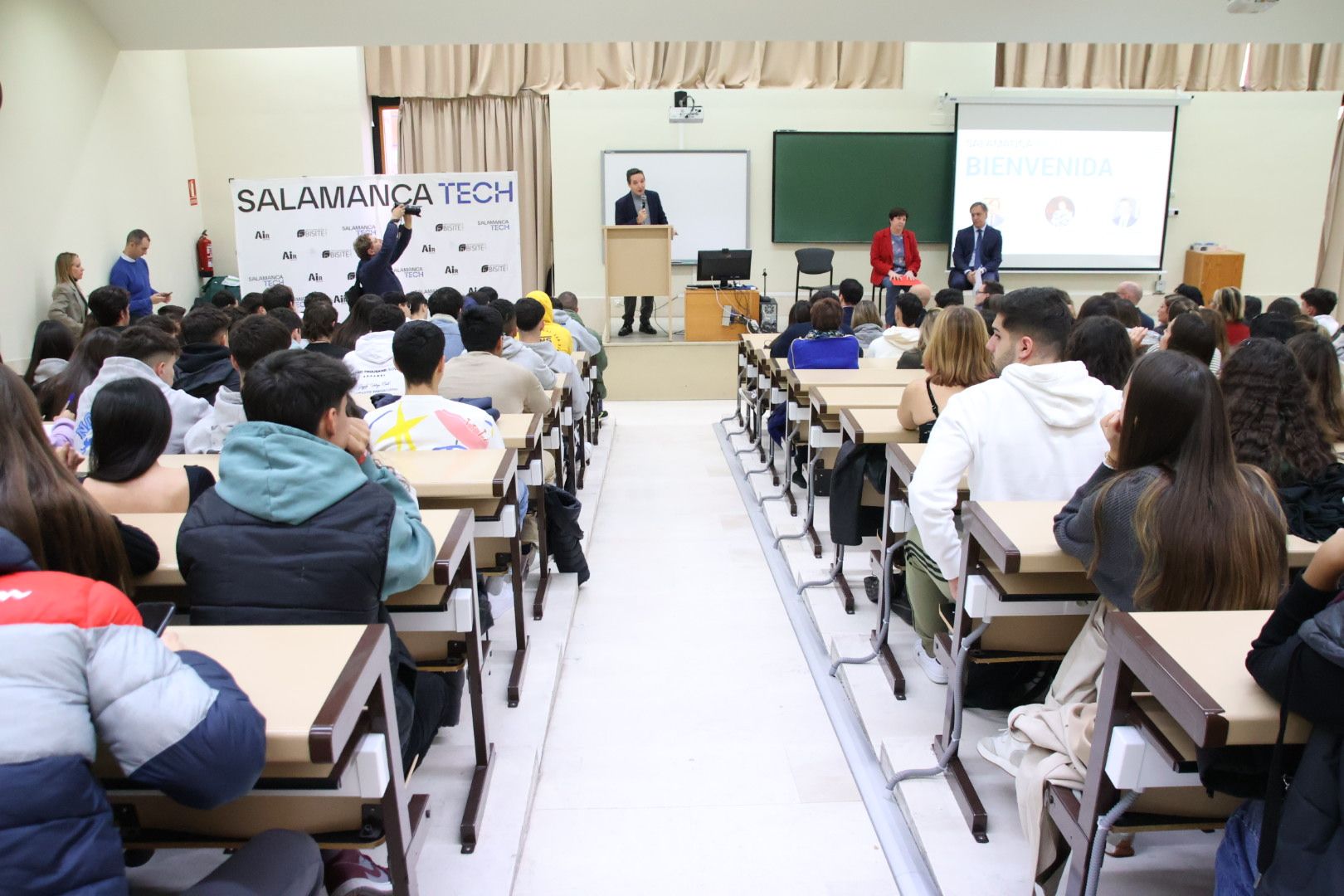 Jornada “Salamanca Tech - IA y Sostenibilidad: Transformando el mundo empresarial”