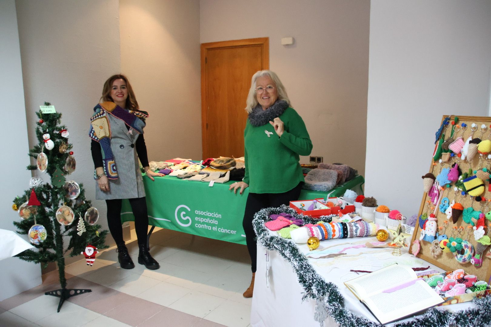 Mercadillo solidario Tejemaneje