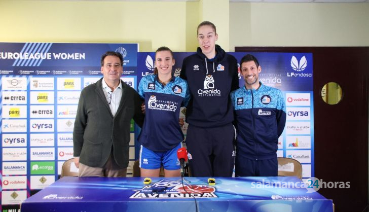 Presentación de nuestras dos nuevas jugadoras del CB Avenida, Bernadette Hattar y Chantel Horvat