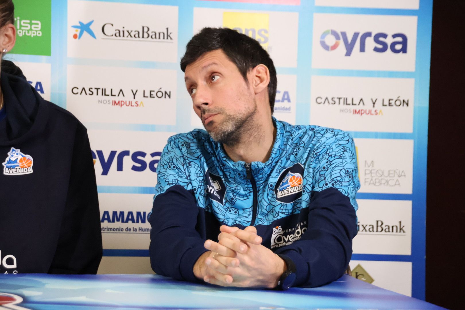 Presentación de nuestras dos nuevas jugadoras del CB Avenida, Bernadette Hattar y Chantel Horvat