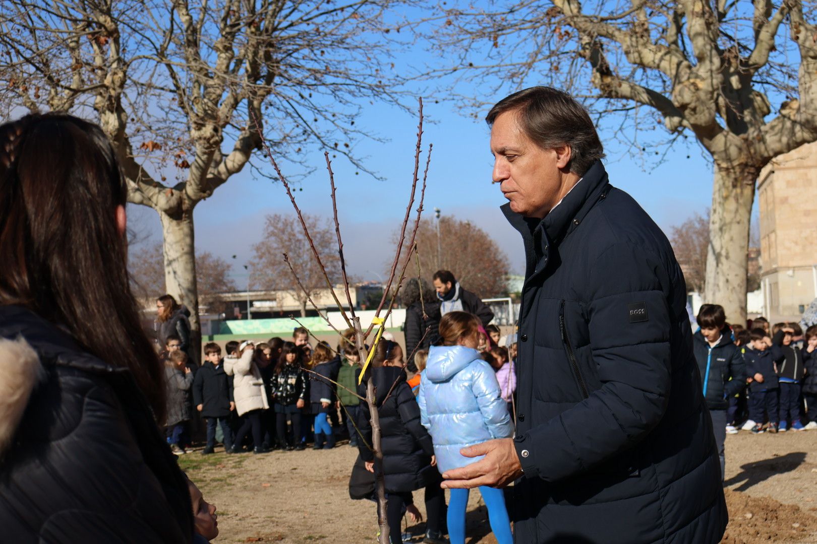 Carlos García Carbayo, presenta el nuevo programa de educación ambiental ‘Patios por el Clima’