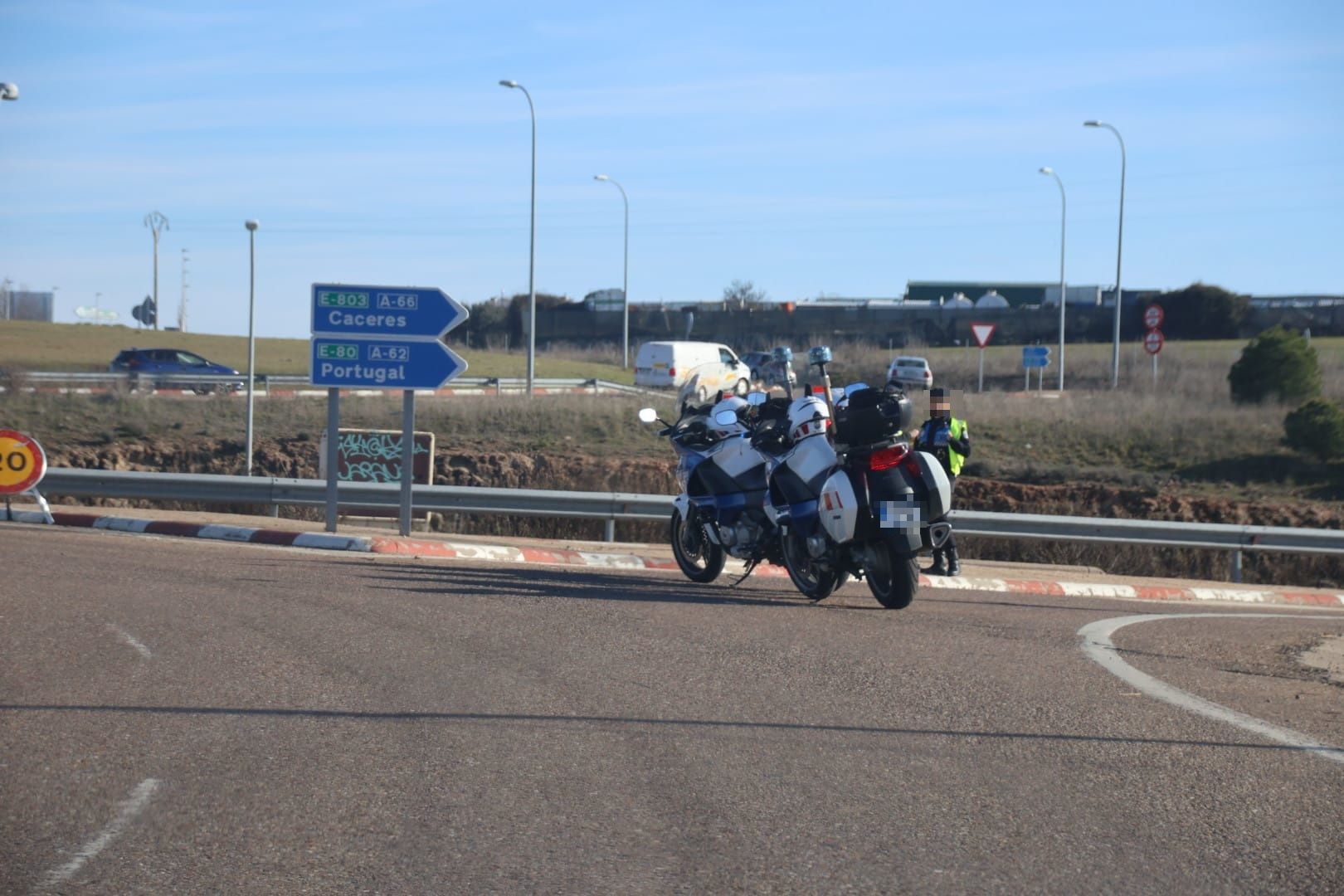 Accidente en la A 62,  a la entrada de Salamanca Oeste (3)