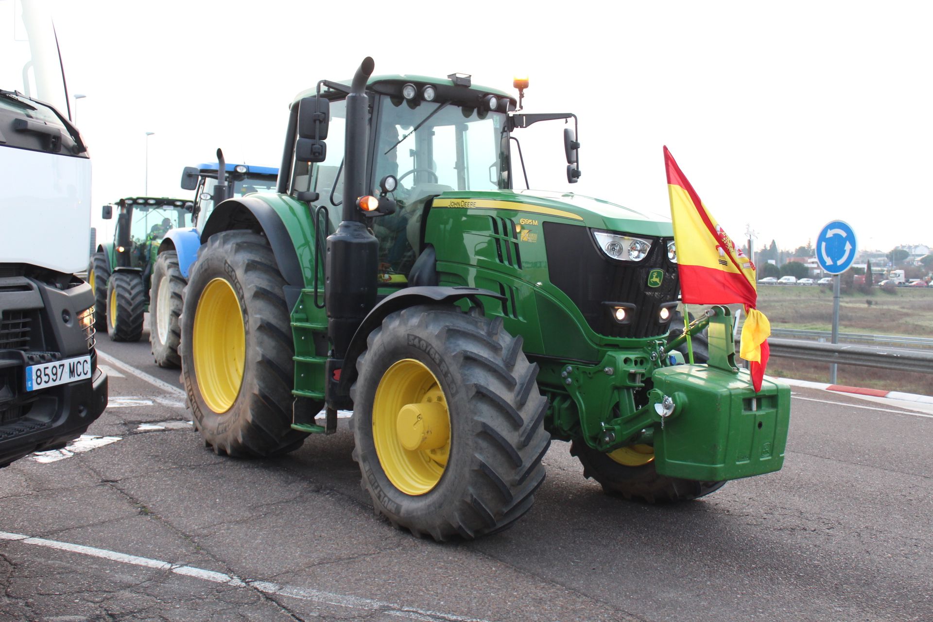 GALERÍA | Protestas y cortes de tráfico de los agricultores y ganaderos en la provincia Salamanca, martes, 6 de febrero