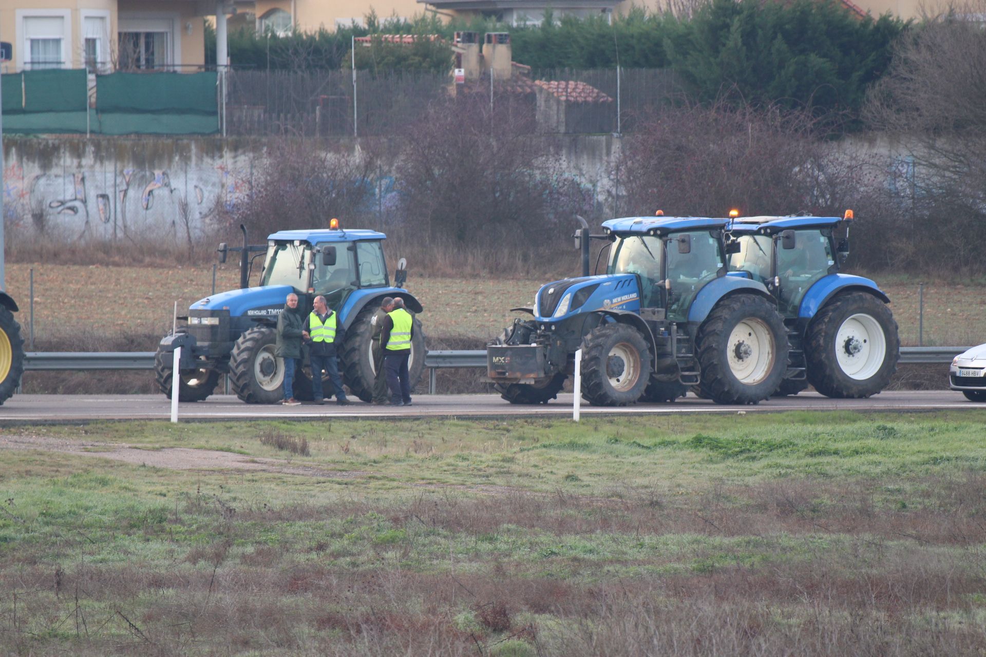 GALERÍA | Protestas y cortes de tráfico de los agricultores y ganaderos en la provincia Salamanca, martes, 6 de febrero