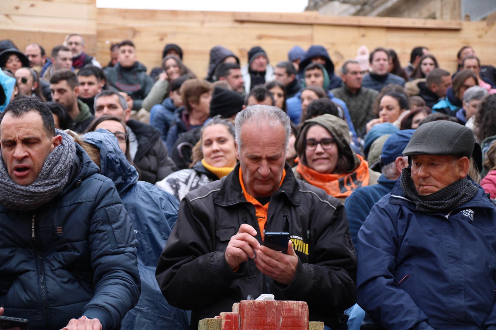 Ambiente en el encierro a caballo del Carnaval del Toro de Ciudad Rodrigo 2024