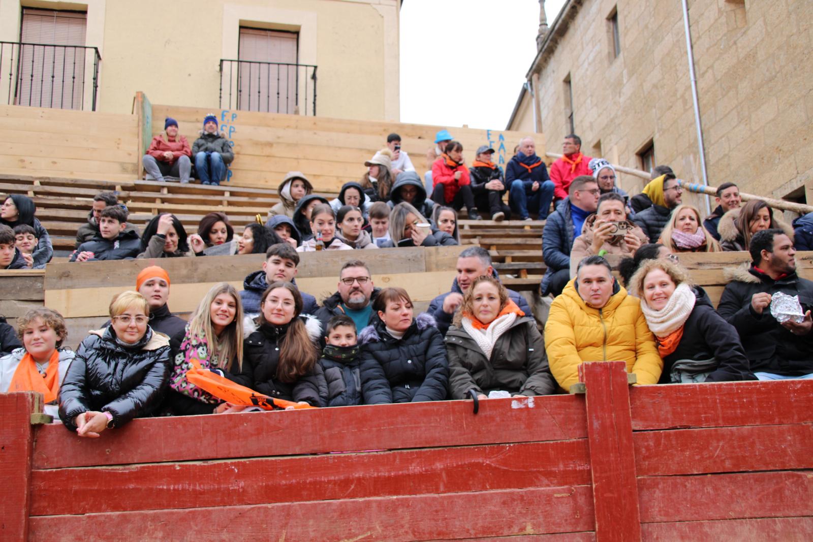 Ambiente en el encierro a caballo del Carnaval del Toro de Ciudad Rodrigo 2024