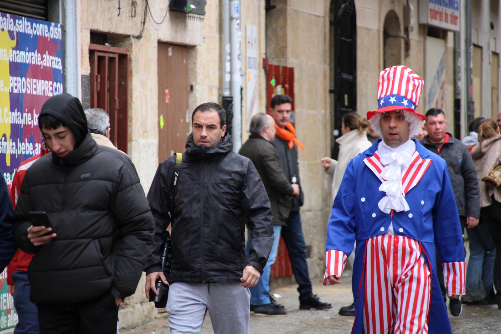 GALERÍA | Ambiente encierro urbano lunes de Carnaval en Ciudad Rodrigo, 12 de febrero de 2024. Fotos S24H