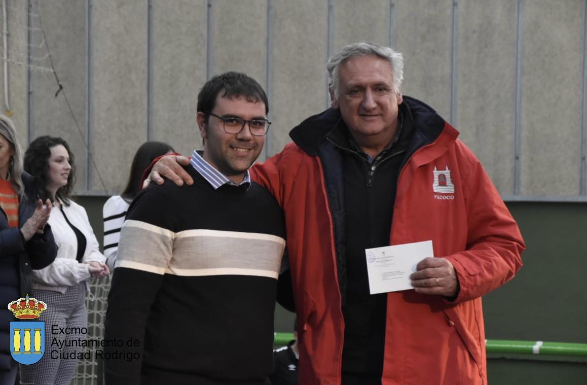 Entrega de trofeos en el Pabellón Municipal en Ciudad Rodrigo por el Carnaval del Toro