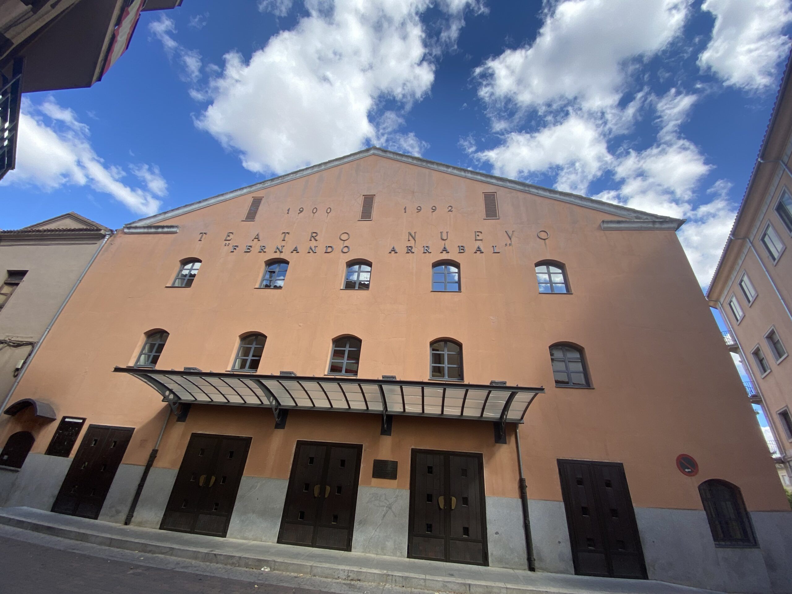 Teatro Nuevo Fernando Arrabal de Ciudad Rodrigo. Foto de archivo