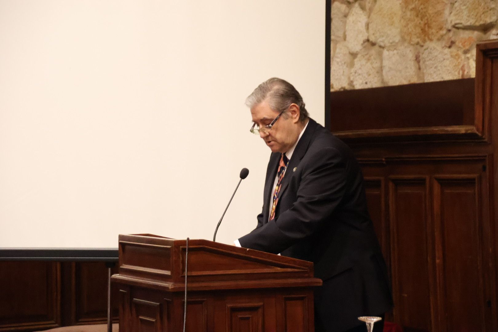 La doctora María Isidoro García, ingresa este jueves en la Real Academia de Medicina de Salamanca 