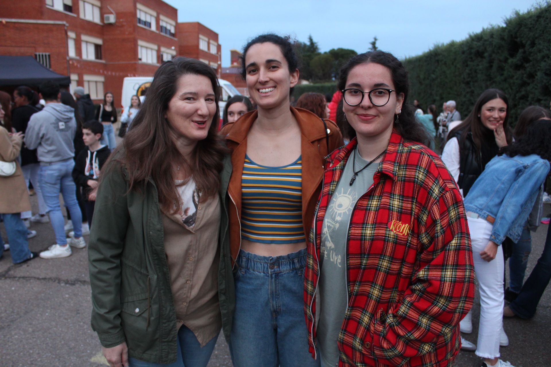 Gran fiesta con la orquesta Syra.