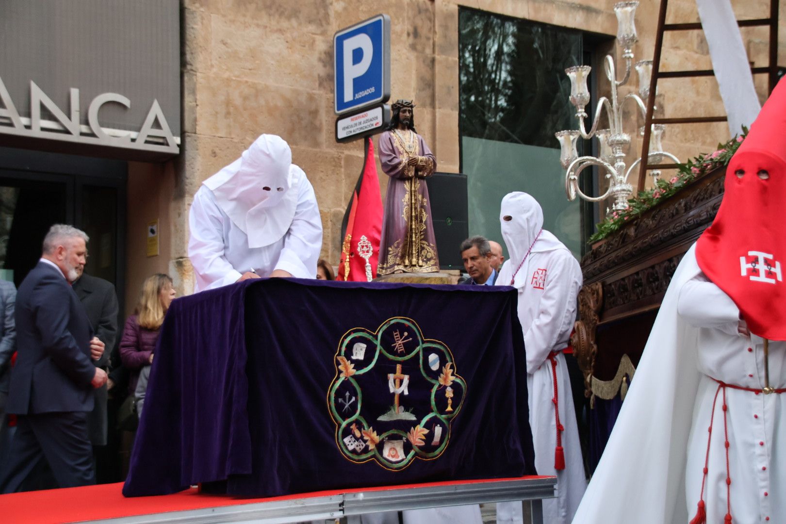 Indulto del preso en la procesión de Jesús del Perdón en la Semana Santa 2024
