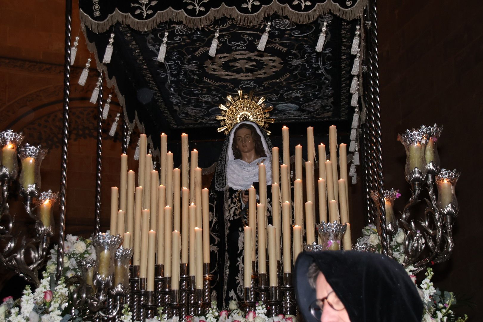 Salida de la Virgen de la Soledad (1)