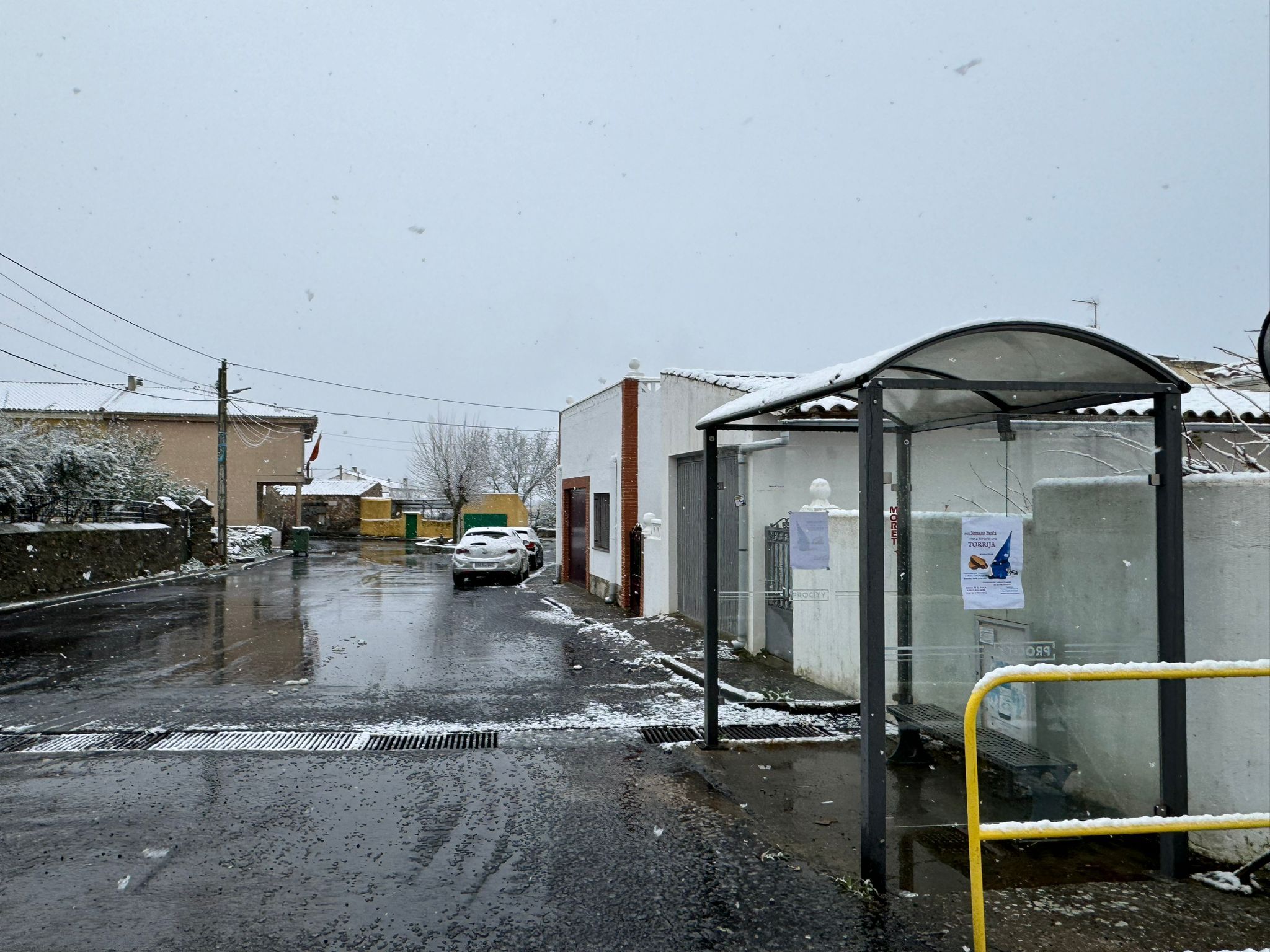 La nieve se deja ver en la provincia de Salamanca durante este Domingo de Resurrección. Pedrosillo de los Aires. Archivo