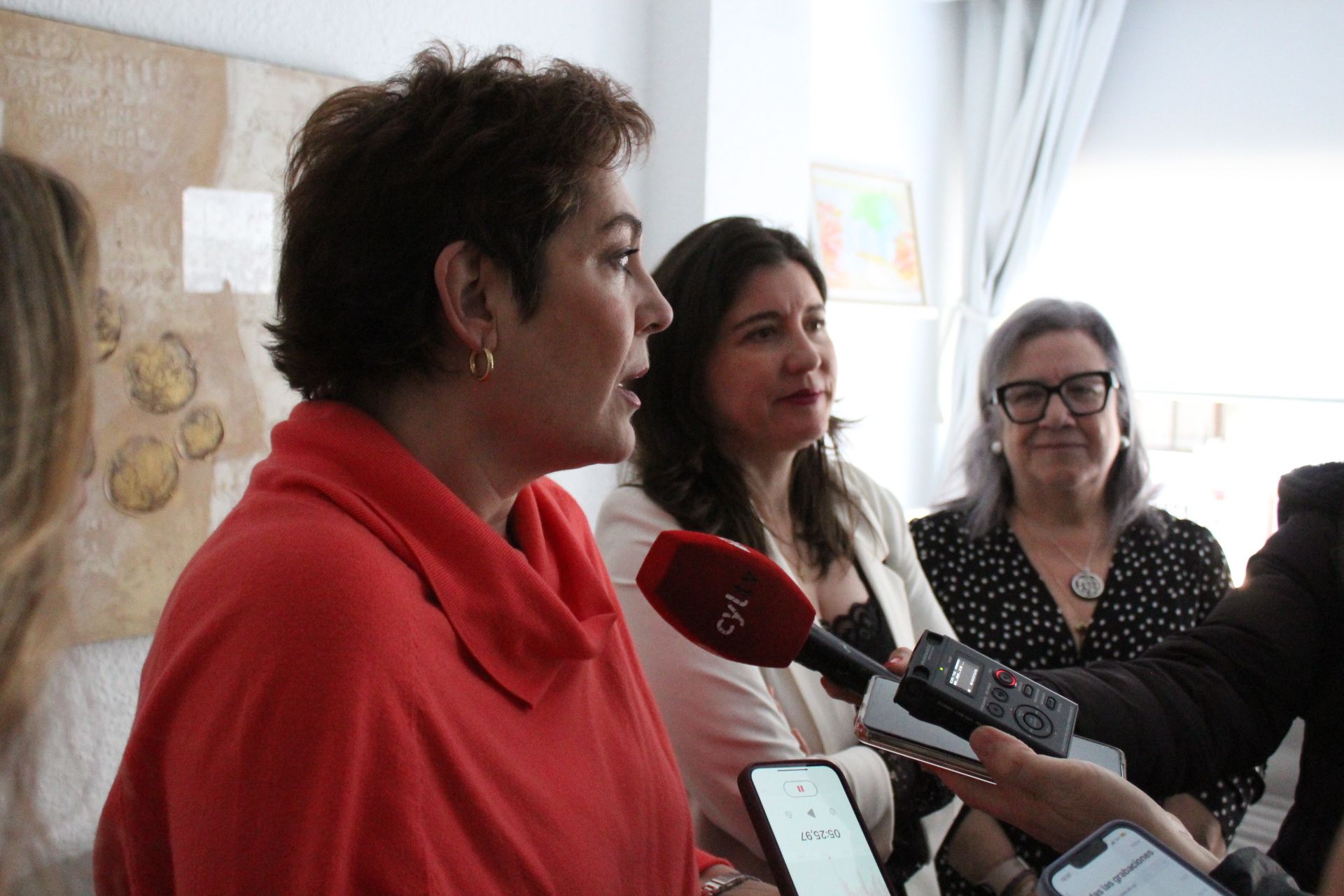 GALERÍA| Inauguración de la primera vivienda específica para personas con autismo y grandes necesidades de apoyo de la asociación Ariadna-autismo Salamanca.