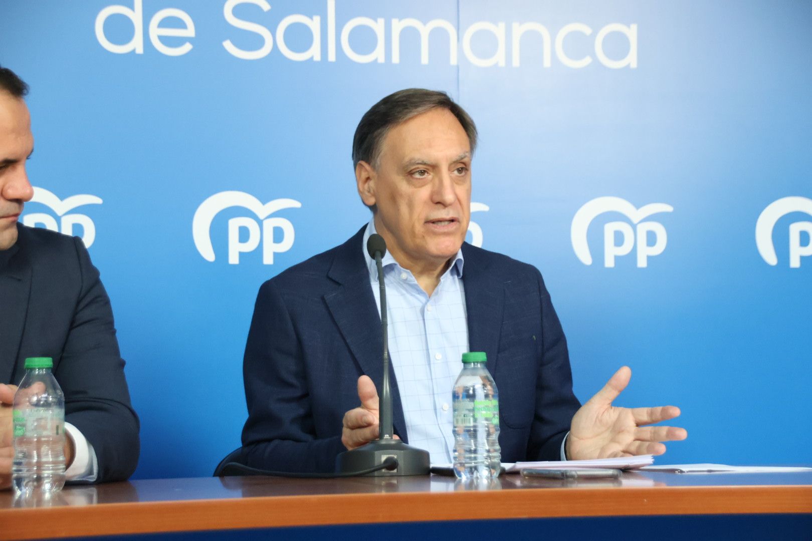 Carlos García Carbayo, ofrece una rueda de prensa antes de la celebración del Comité Ejecutivo provincial del Partido Popular. Foto de archivo