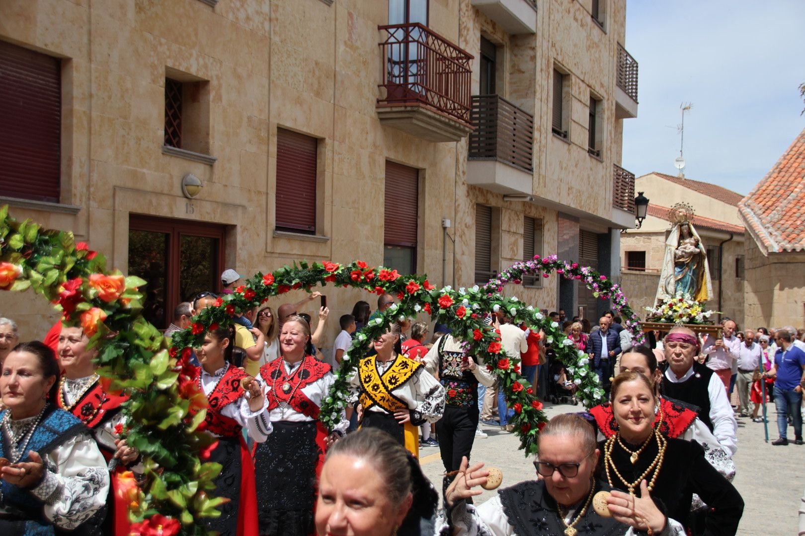 Santa Misa y la procesión de Nuestra Señora de los Remedios