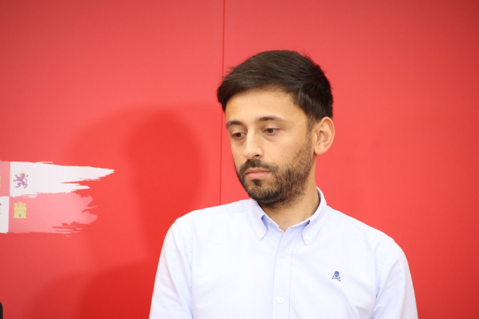 Fran Díaz en una rueda de prensa en la sede del PSOE de Salamanca