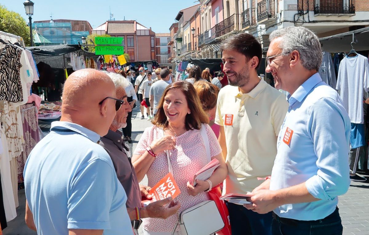 Caravana electoral del PSOE de Salamanca en Peñaranda 