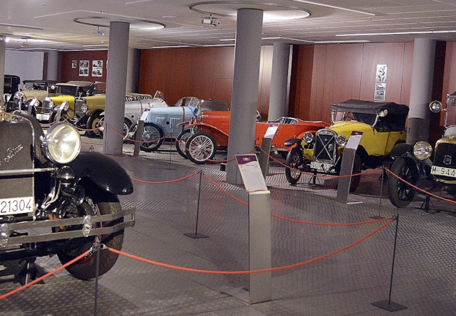 Museo de Historia de la Automoción de Salamanca (MHAS) - Archivo