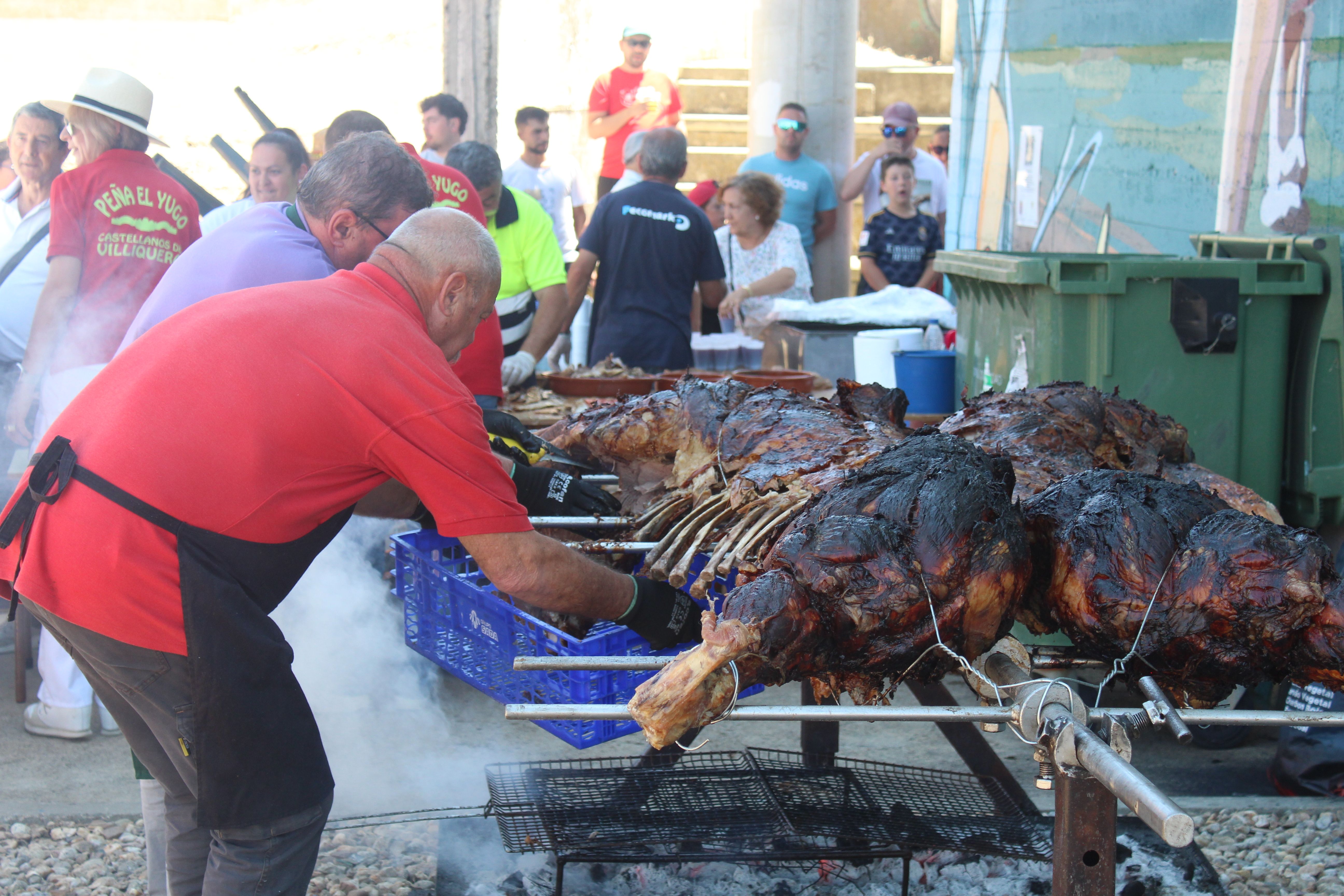 Degustación de carne asada en Castellanos de Villiquera