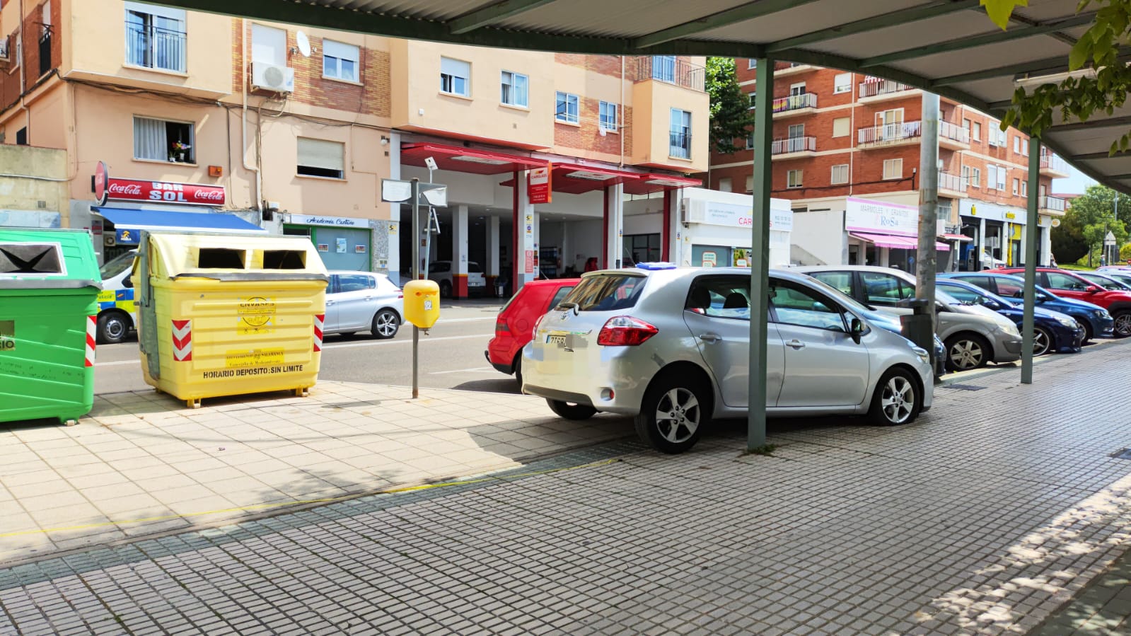 Herida una mujer al ser golpeada por un coche en la avenida de Portugal