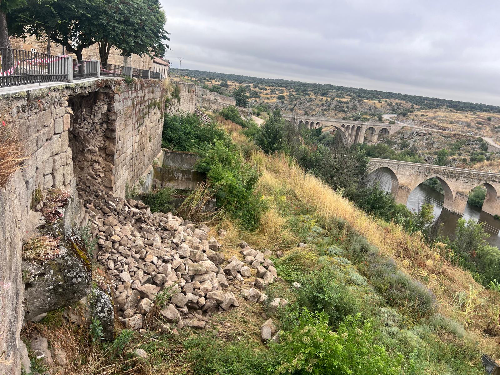 Nuevo derrumbe en la muralla de Ledesma