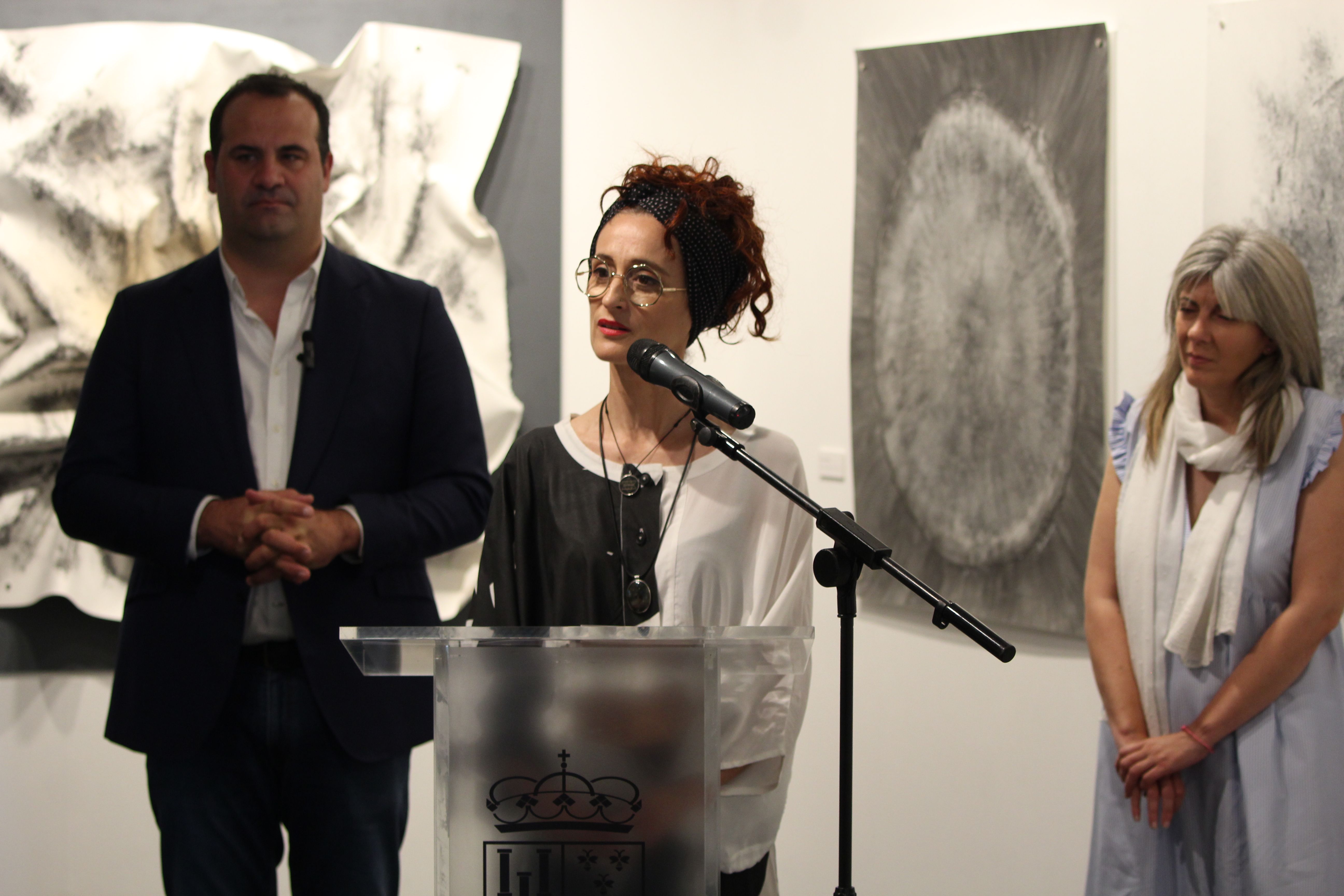 Inauguración la exposición de pintura “Las líneas del alma”