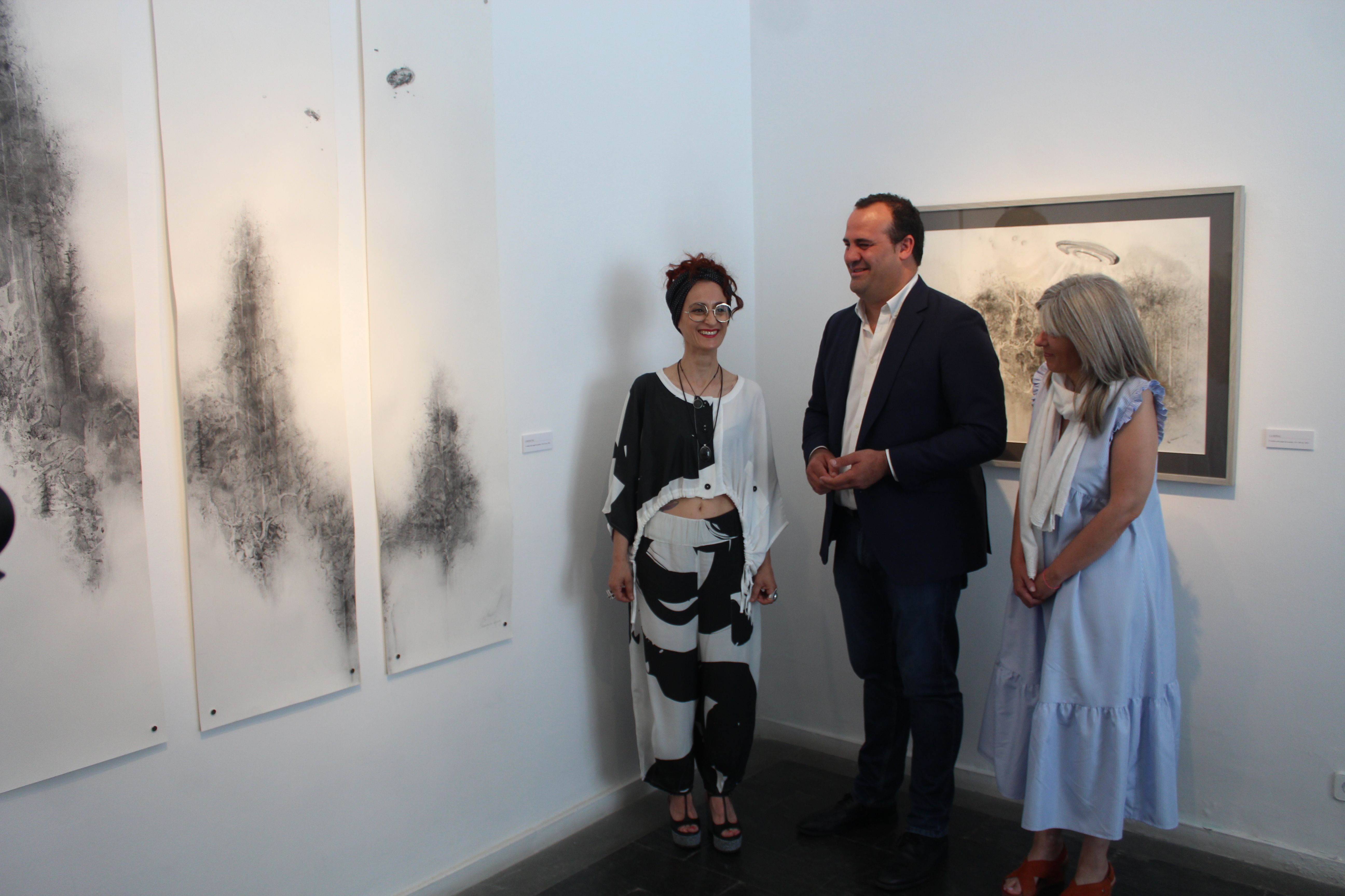 Inauguración la exposición de pintura “Las líneas del alma”